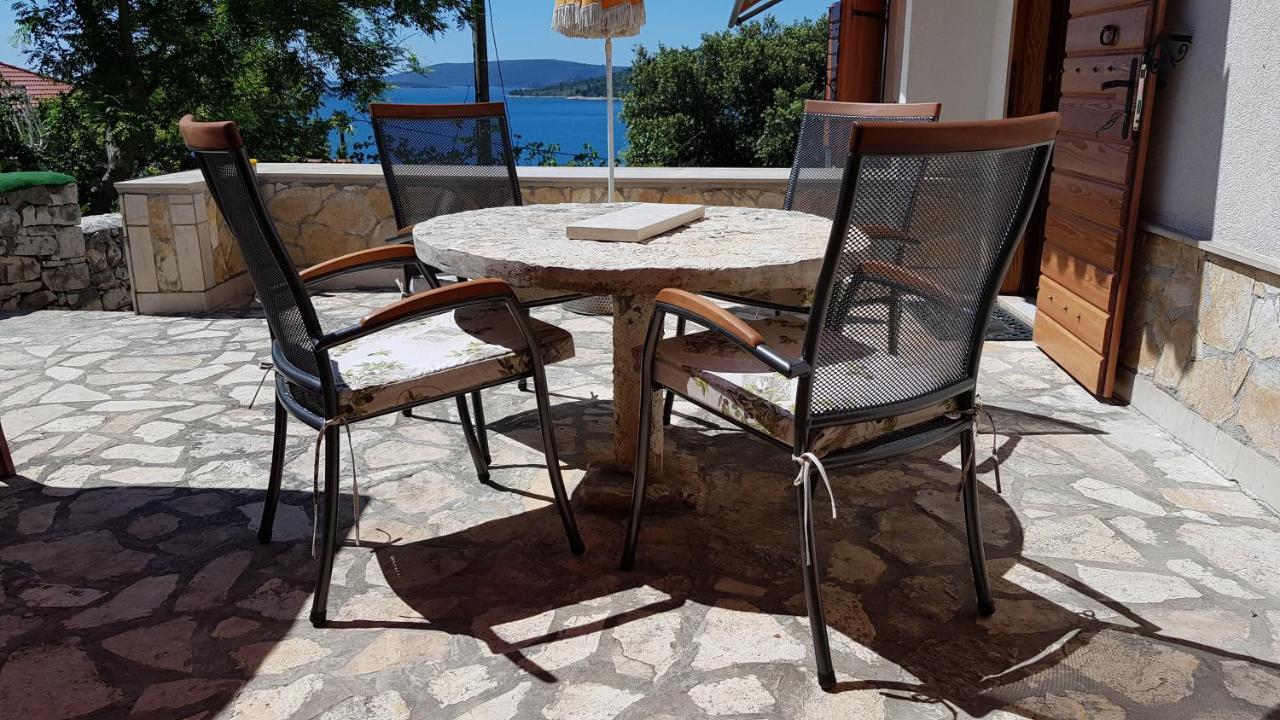 Villa Apartments Oliva Seget Vranjica Ngoại thất bức ảnh